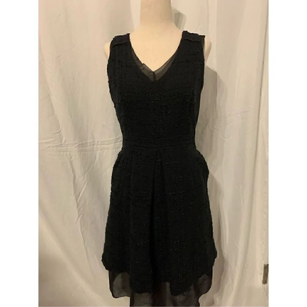 Simply vera by Vera wang size 4p black dress
